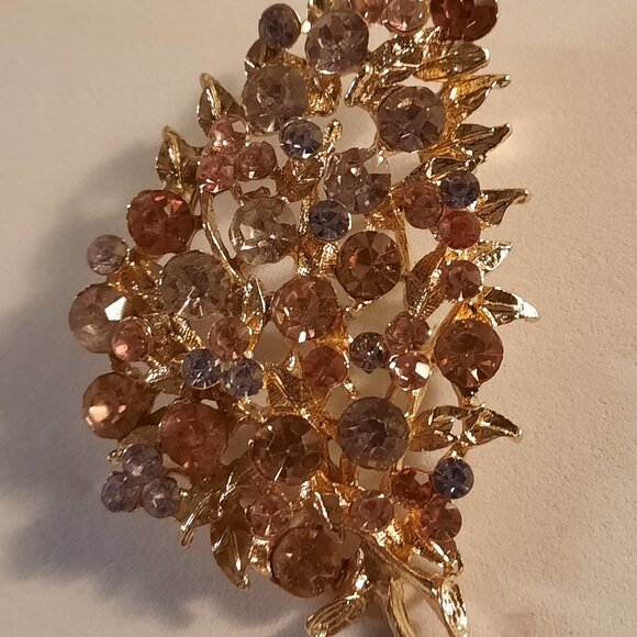 Brand New Vintage Crystal Brooch Pins Costume Jewelry - Picture 1 of 1